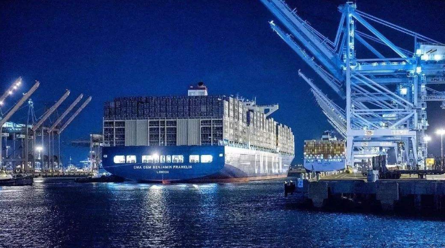青岛浅谈露天料场港口关闭题目标实验办法